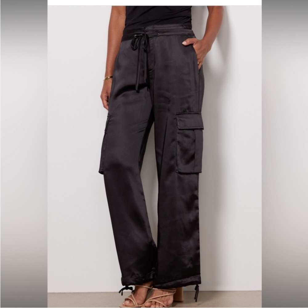 Sanctuary Eve Satin Cargo size 32 Black Pants